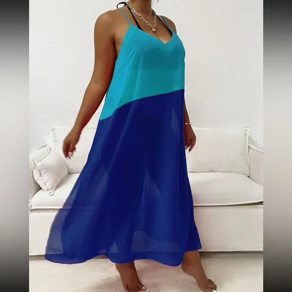 PLUS Sheer Beach Coverup 🏖️ - Picture 3 of 5